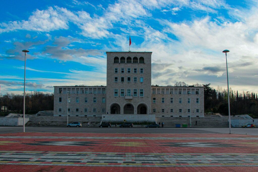 tirana0